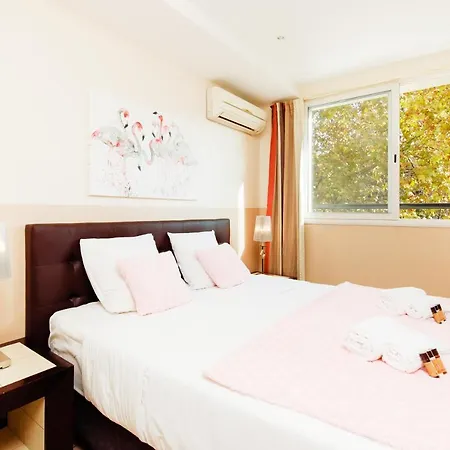 Carnot Apartament *