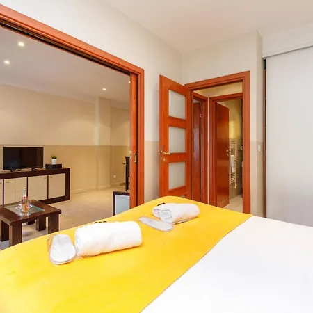 Apartament Carnot *